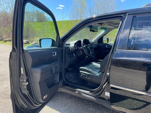 Used 2013 Honda Pilot Touring image 9