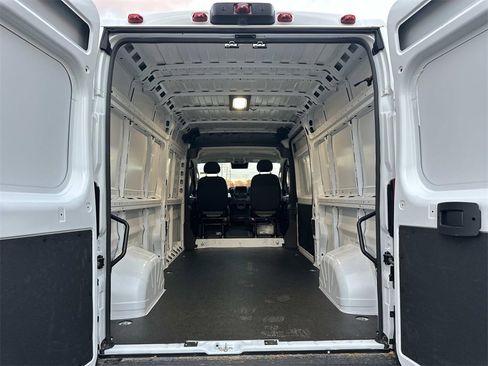 New 2026 RAM ProMaster 2500 image 9