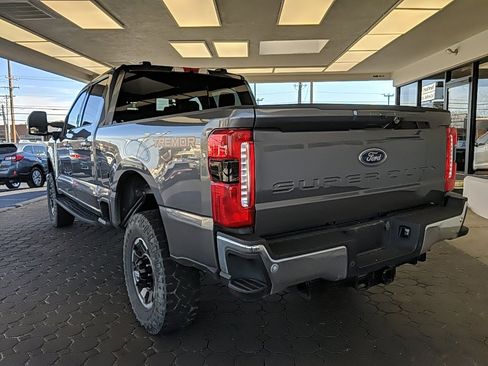 Used 2023 Ford F350 Lariat w/ Lariat Ultimate Package image 7