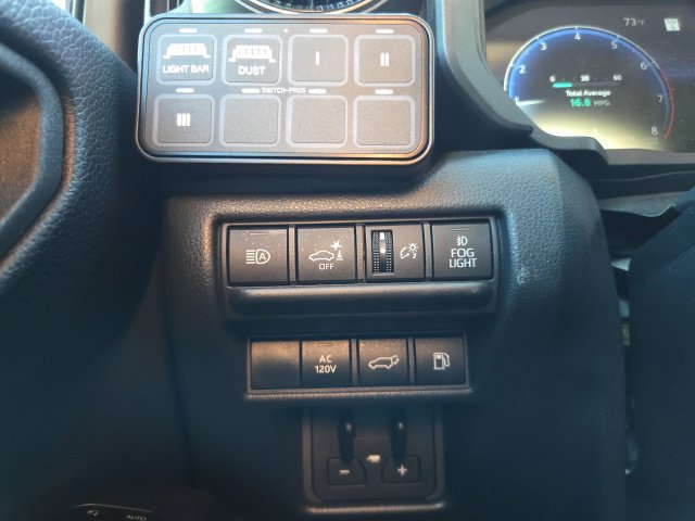 Used 2026 Toyota Land Cruiser w/ Premium Package AWD/4WD image 21