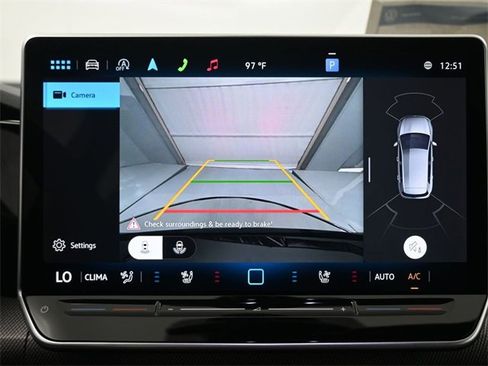 New 2025 Volkswagen GTI SE image 4