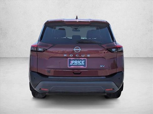Used 2022 Nissan Rogue SV image 6