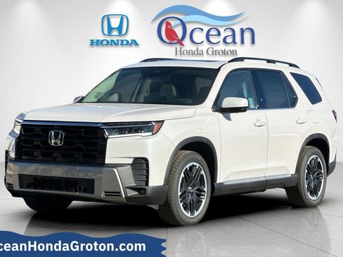 New 2026 Honda Pilot Touring image 1