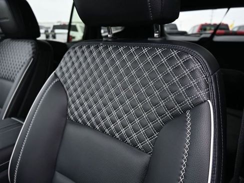 Used 2024 GMC Acadia Denali w/ LPO, Floor Liner Package image 19