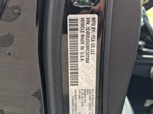 Used 2024 Dodge Durango GT AWD/4WD image 27