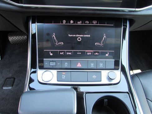Used 2019 Audi Q8 Premium AWD/4WD image 18