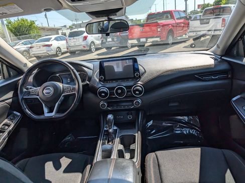 Used 2021 Nissan Sentra SR FWD image 14