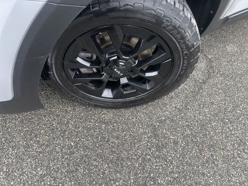 Used 2024 Kia Telluride SX Prestige X-Pro image 2