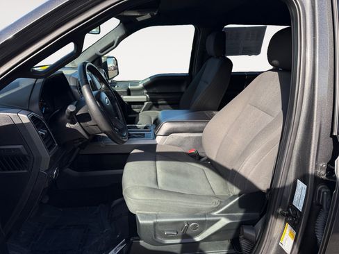 Used 2018 Ford F150 XLT w/ Equipment Group 302A Luxury image 10