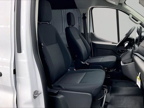 Used 2026 Ford Transit 150 Low Roof RWD image 7