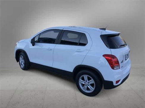 Used 2020 Chevrolet Trax LS w/ Tint and Cruise Package image 4