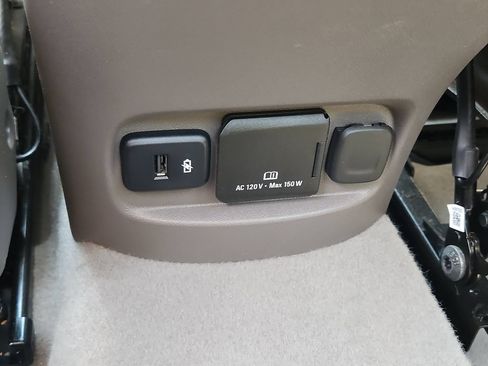 Used 2020 Chevrolet Malibu Premier FWD image 24