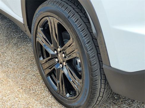 New 2026 GMC Acadia Elevation w/ Black Edition image 7