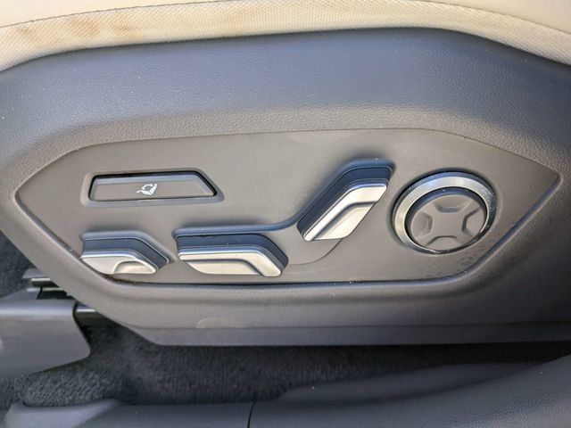 Used 2025 Hyundai Santa Fe Calligraphy FWD image 21
