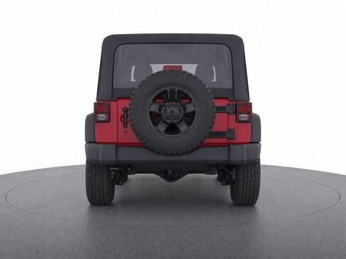 Used 2018 Jeep Wrangler Unlimited Sport S AWD/4WD image 6