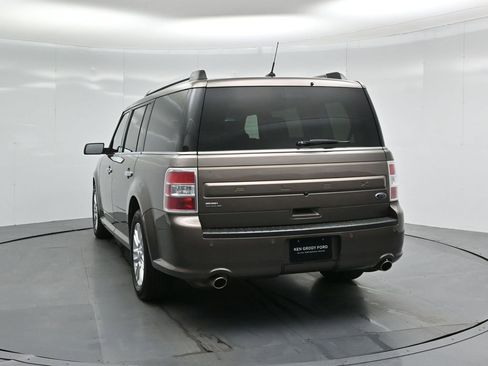 Certified 2019 Ford Flex SEL w/ Equipment Group 202A image 30