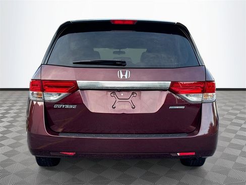 Used 2017 Honda Odyssey SE image 7