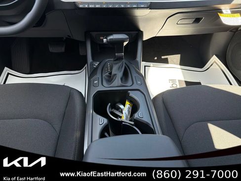 New 2026 Kia K4 FWD image 25