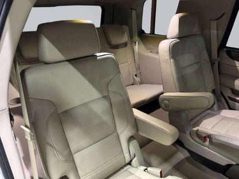 Used 2019 GMC Yukon Denali w/ Denali Ultimate Package AWD/4WD image 69