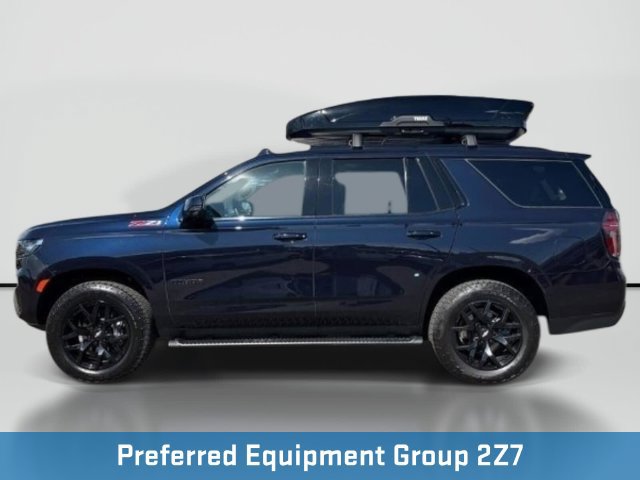 Used 2022 Chevrolet Tahoe Z71 w/ Luxury Package AWD/4WD image 2