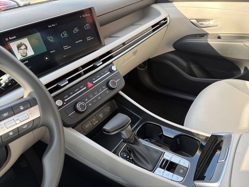 New 2026 Hyundai Tucson SE image 27