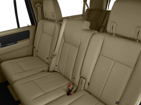 Used 2016 Ford Expedition EL XLT w/ Equipment Group 201A image 12