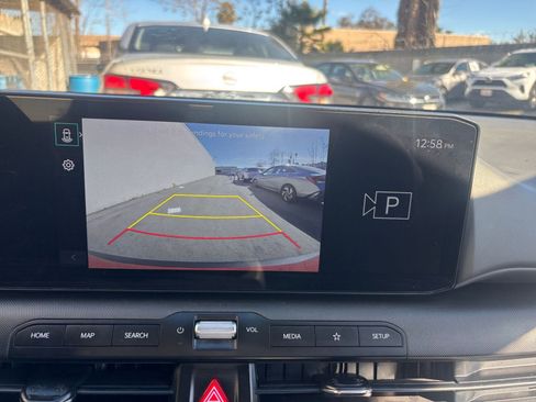 Used 2025 Kia K4 LXS image 17