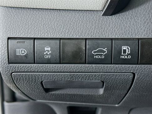 Used 2024 Toyota Camry LE FWD image 16