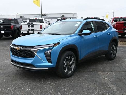 New 2026 Chevrolet Trax LT w/ Driver Confidence Package image 11