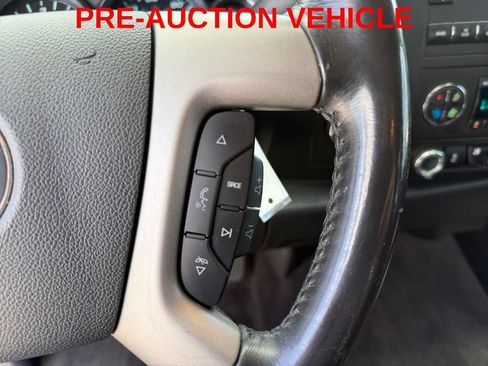 Used 2013 Chevrolet Silverado 1500 LT AWD/4WD image 21