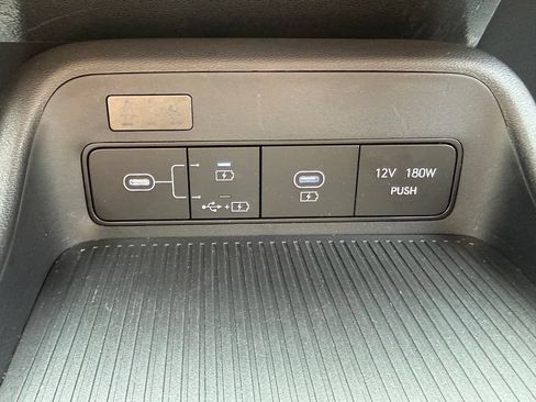 Certified 2025 Hyundai Kona SEL AWD/4WD image 23