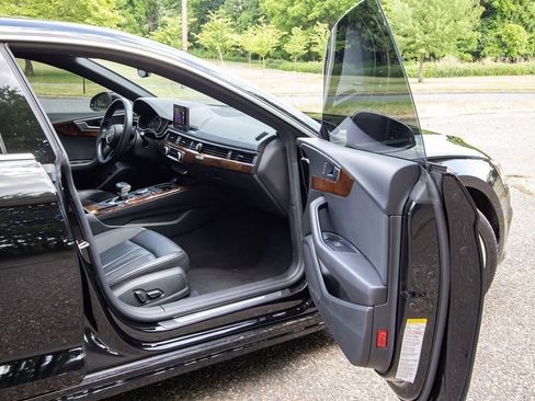 Used 2019 Audi A5 2.0T Premium image 14