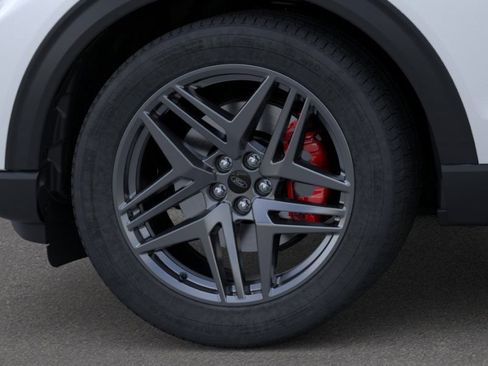New 2026 Ford Explorer ST-Line w/ ST-Line Street Pack RWD image 19