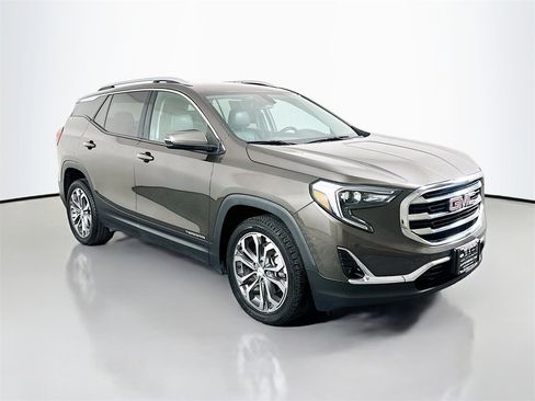 Used 2019 GMC Terrain SLT w/ Preferred Package image 1