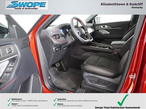 Certified 2025 Ford Explorer ST image 18