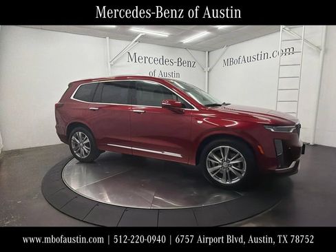 Used 2024 Cadillac XT6 Premium Luxury w/ Technology Package FWD image 1