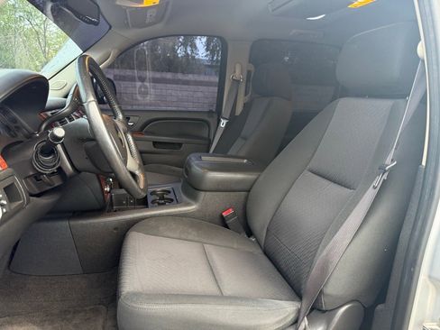 Used 2013 Chevrolet Avalanche LS w/ All-Star Edition image 12