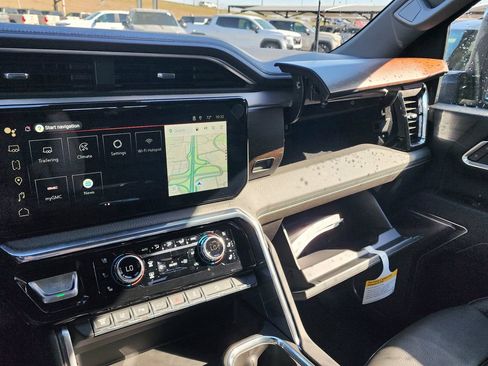 New 2026 GMC Sierra 2500 Denali image 38