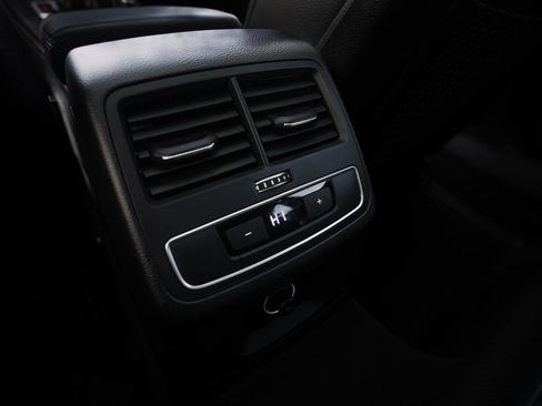 Used 2018 Audi A4 2.0T allroad Premium Plus image 38