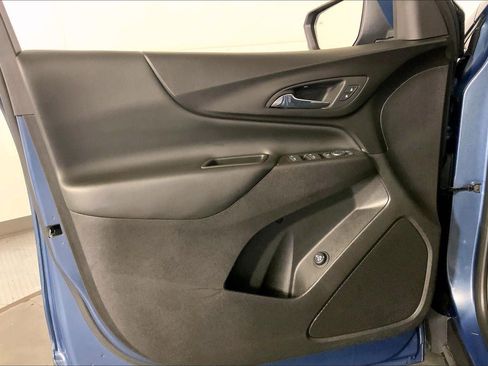 Used 2024 Chevrolet Equinox LT w/ LPO, Floor Liner Package image 24