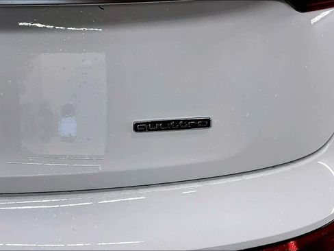 Used 2023 Audi Q5 2.0T Premium w/ Convenience Package image 11