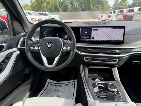 Used 2025 BMW X5 sDrive40i w/ Parking Assistance Package RWD image 21