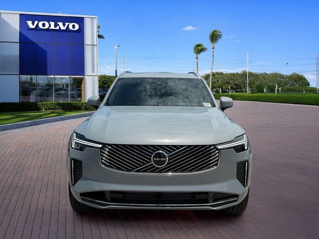New 2026 Volvo XC90 T8 Core AWD/4WD image 2