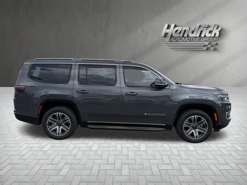 Used 2023 Jeep Wagoneer 2WD w/ Premium Group I image 10
