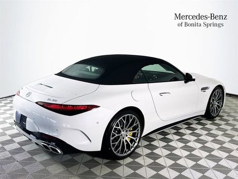 Certified 2025 Mercedes-Benz SL 63 AMG 4MATIC image 7