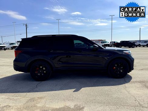 Used 2020 Ford Explorer ST w/ ST Street Pack image 5