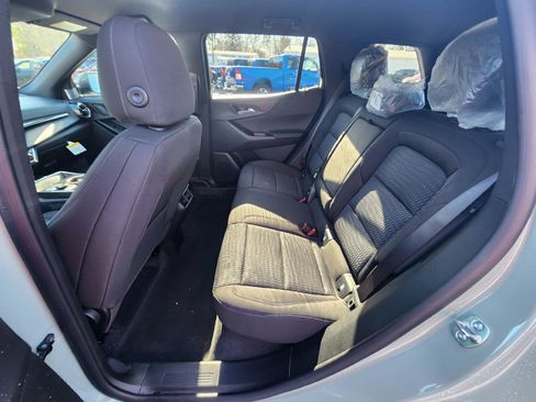 New 2026 Chevrolet Equinox LT image 8
