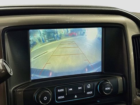 Used 2018 Chevrolet Silverado 1500 High Country AWD/4WD image 13
