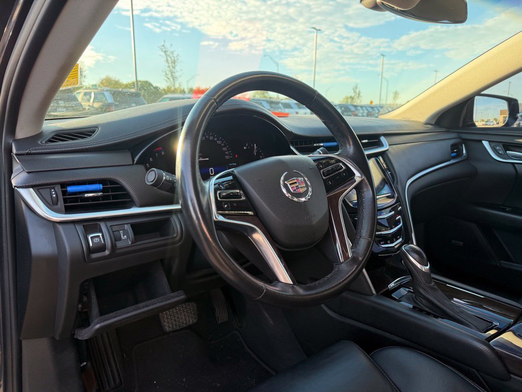 Used 2014 Cadillac XTS FWD image 10