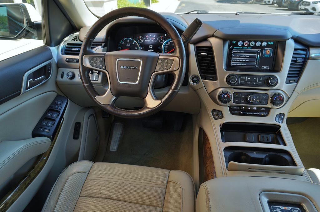 Used 2017 GMC Yukon Denali w/ Open Road Package AWD/4WD image 14